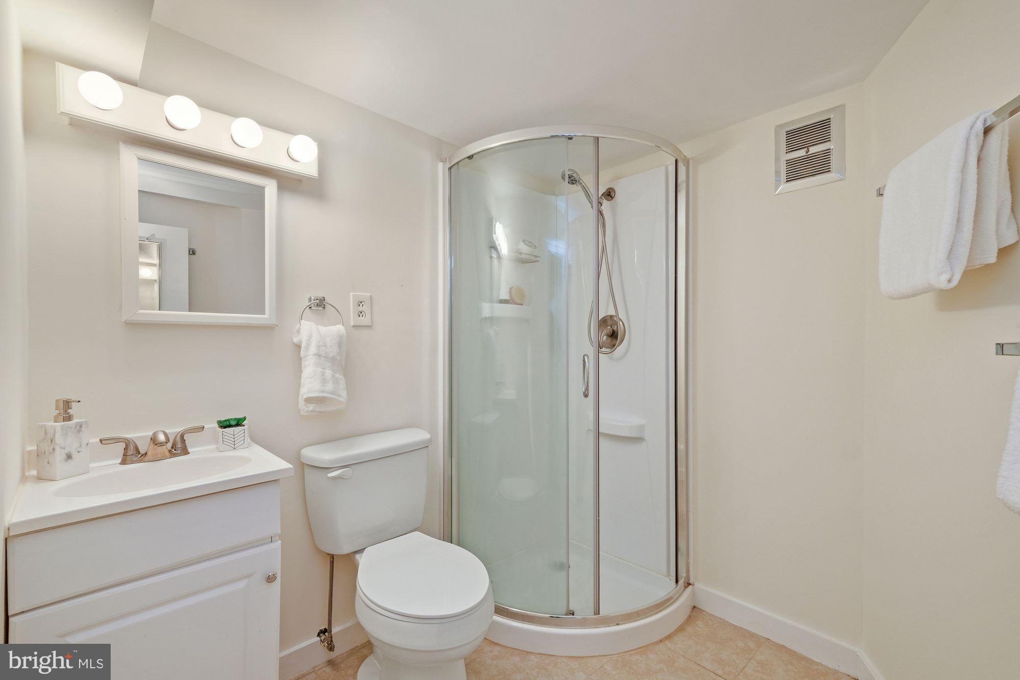 2622 Garfield Street Northwest Washington, DC 20008 - Photo 34 of 42