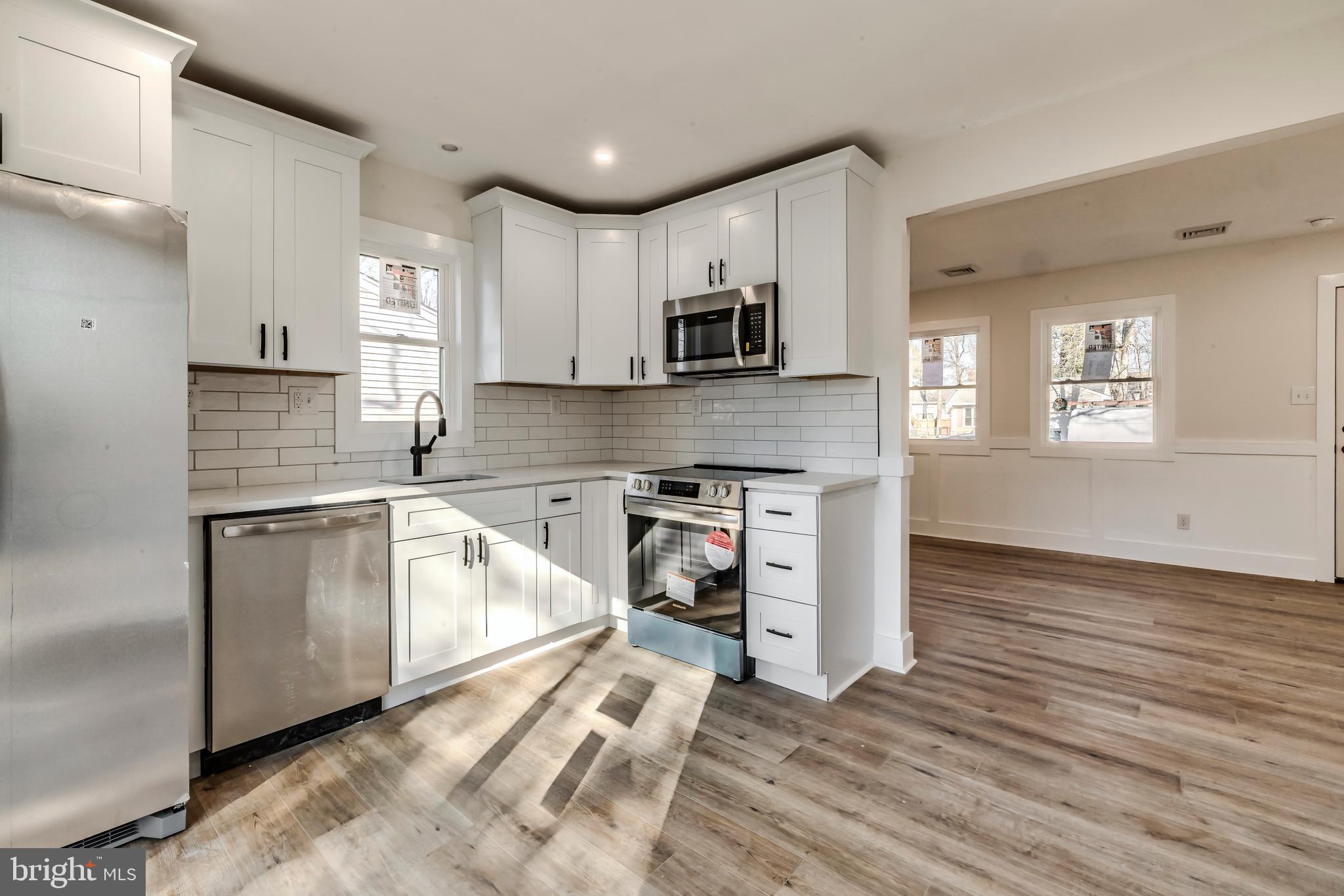 304 Village Road Villas, NJ 08251 - Photo 3 of 34 Gallery Image 3