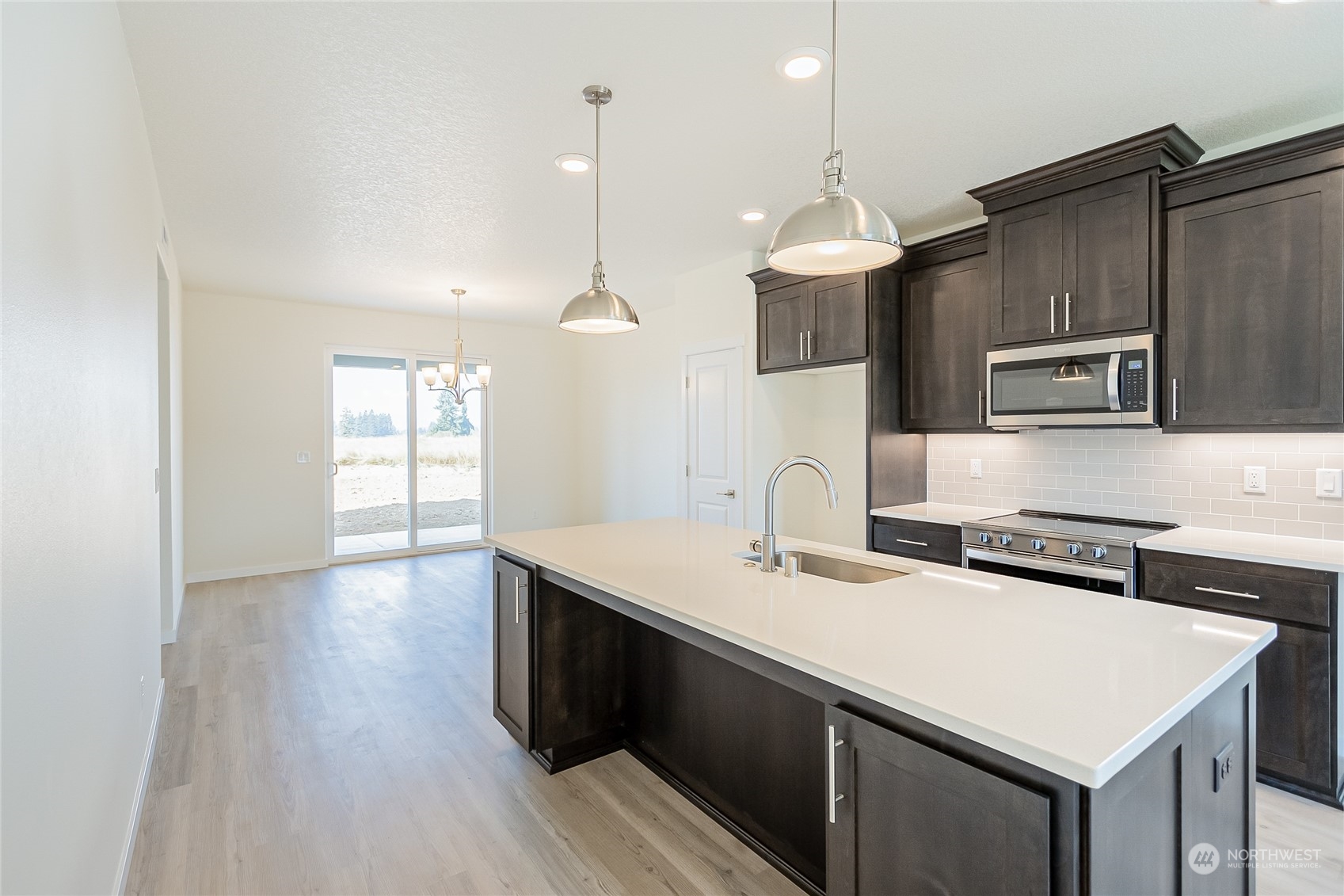 609 Cardinal Avenue Winlock, WA 98596 - Photo 5 of 35 Gallery Image 5