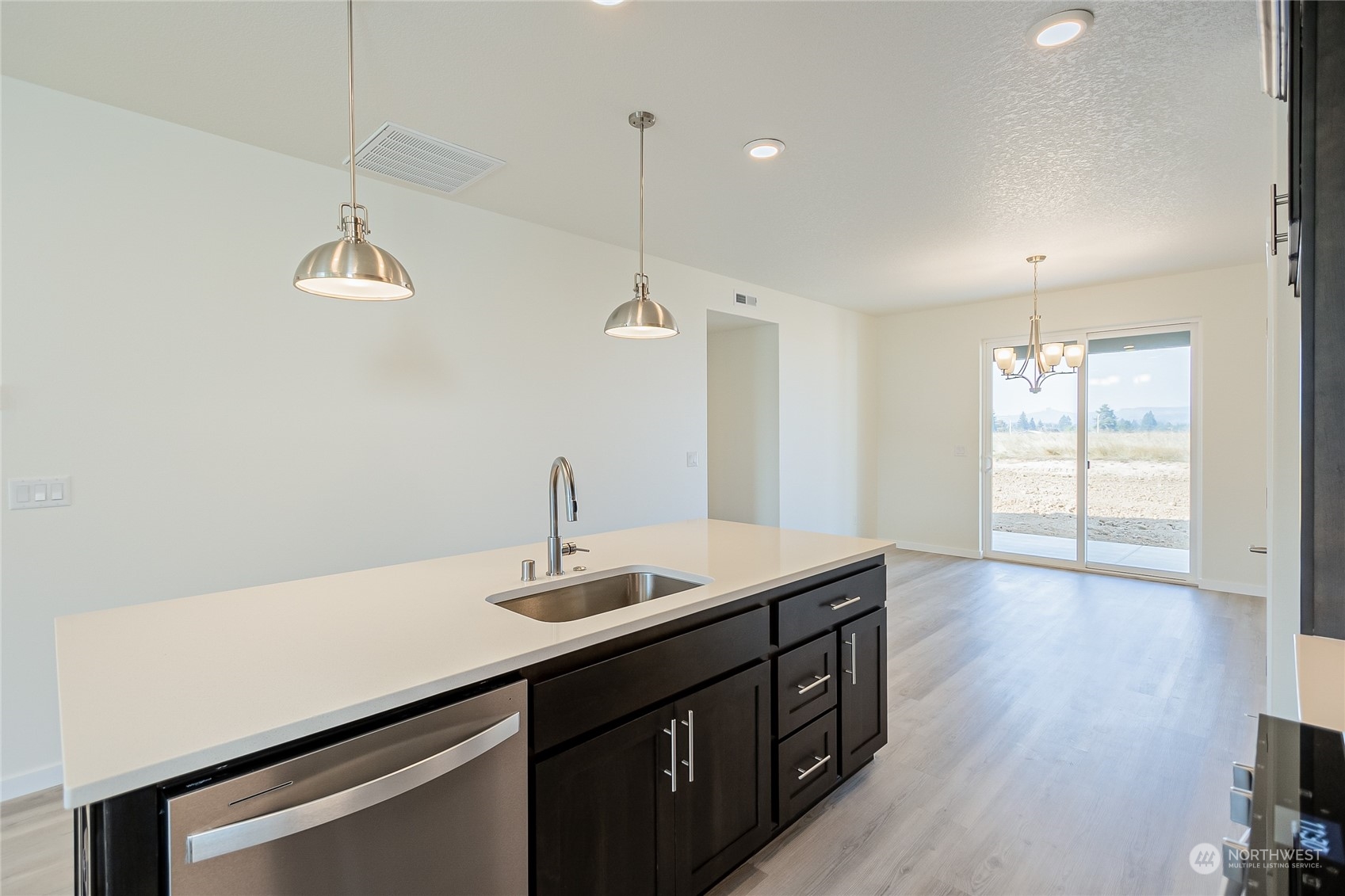609 Cardinal Avenue Winlock, WA 98596 - Photo 9 of 35 Gallery Image 9