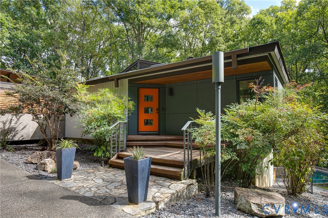 380 Flag Station Road Henrico, VA 23238 - Photo 4 of 70