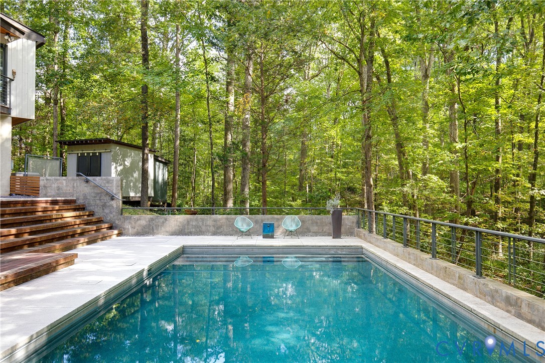 380 Flag Station Road Henrico, VA 23238 - Photo 57 of 70 a view of a back yard of the house