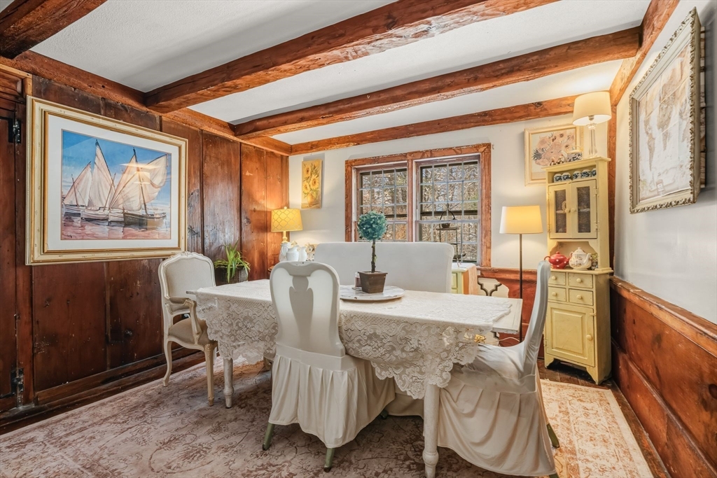 561 Circuit Street Hanover, MA 02339 - Photo 17 of 35