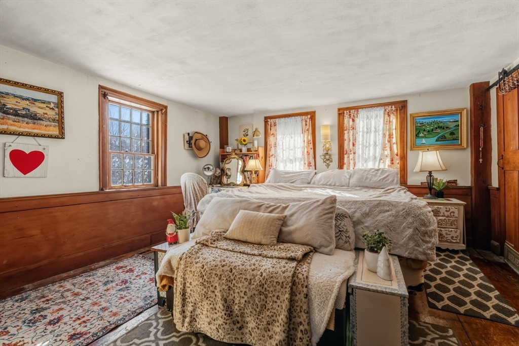 561 Circuit Street Hanover, MA 02339 - Photo 20 of 35