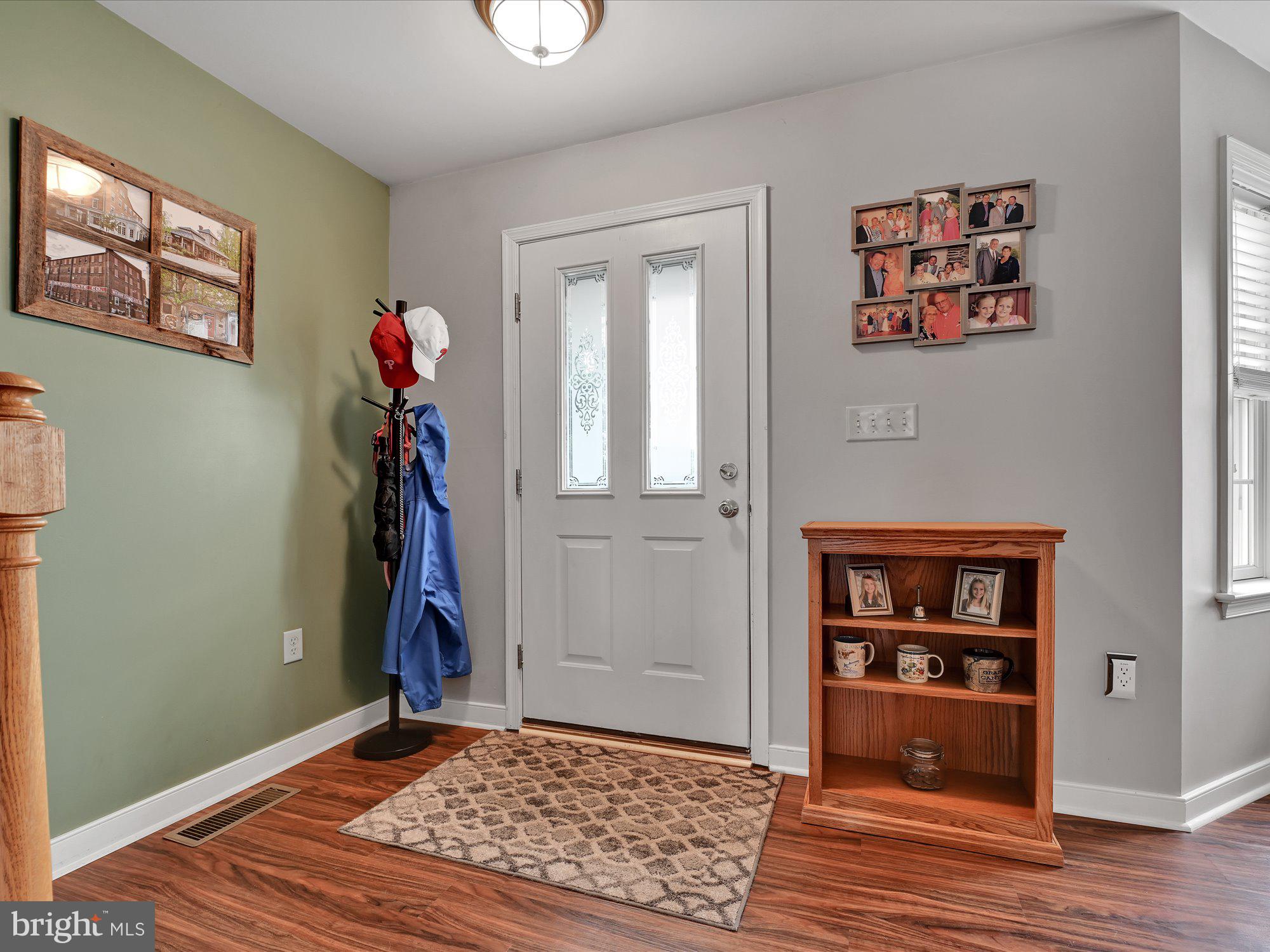 634 Chickadee Drive Lititz, PA 17543 - Photo 5 of 27