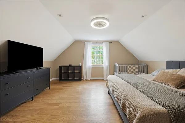 $589,000 | 1187 South Precinct Street, Taunton, MA 02718