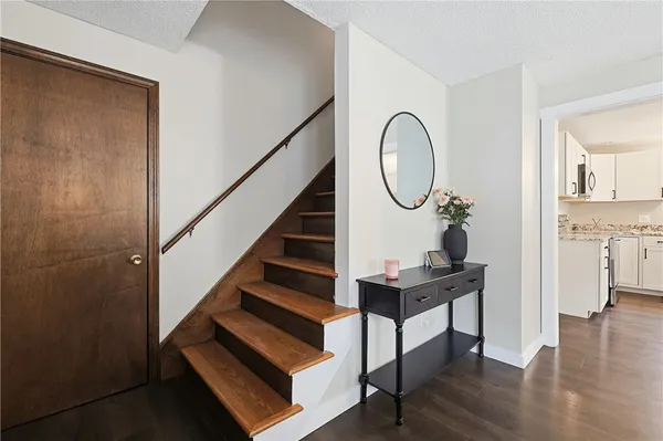 $589,000 | 1187 South Precinct Street, Taunton, MA 02718