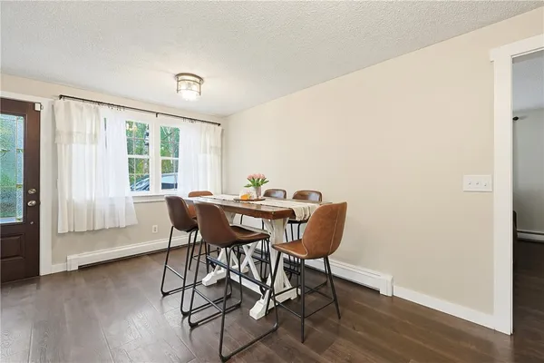 $589,000 | 1187 South Precinct Street, Taunton, MA 02718