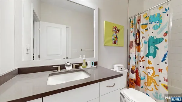 $1,295,000 | 7 St Andrews Circle, River Vale, NJ 07675