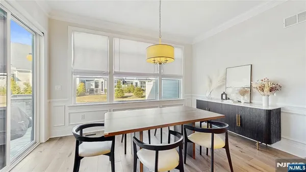 $1,295,000 | 7 St Andrews Circle, River Vale, NJ 07675