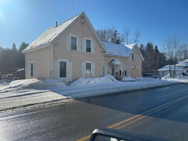 $75,000 | 34-36 Elm Street, Guilford, ME 04443