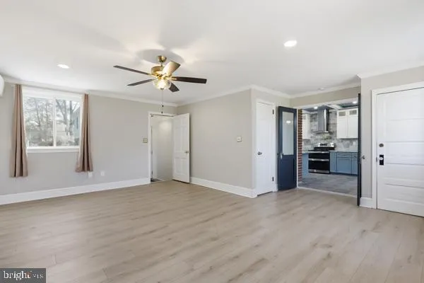 $889,000 | 108 West Gillam Avenue, Langhorne, PA 19047