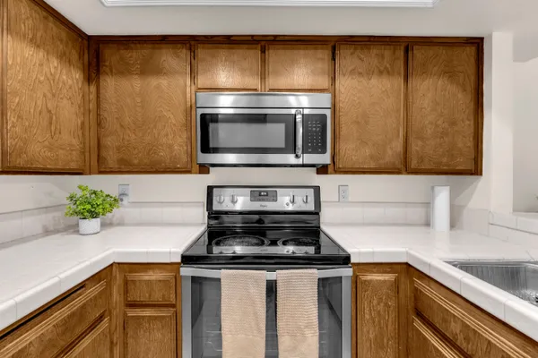 $305,000 | 47395 Monroe Street, Unit 102, Indio, CA 92201