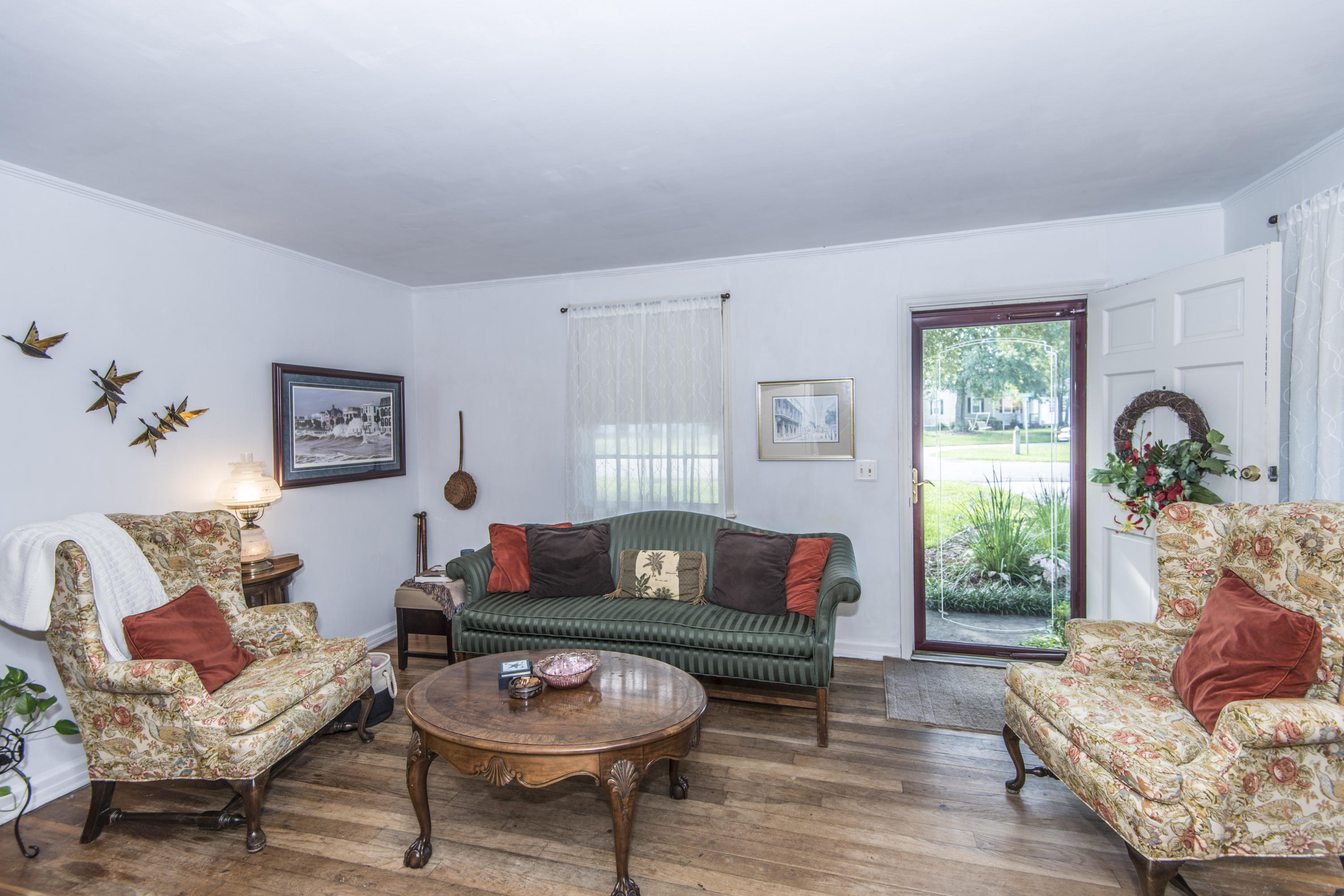4837 Churchill Road North Charleston, SC 29405 - Photo 4 of 22 _DSC5045