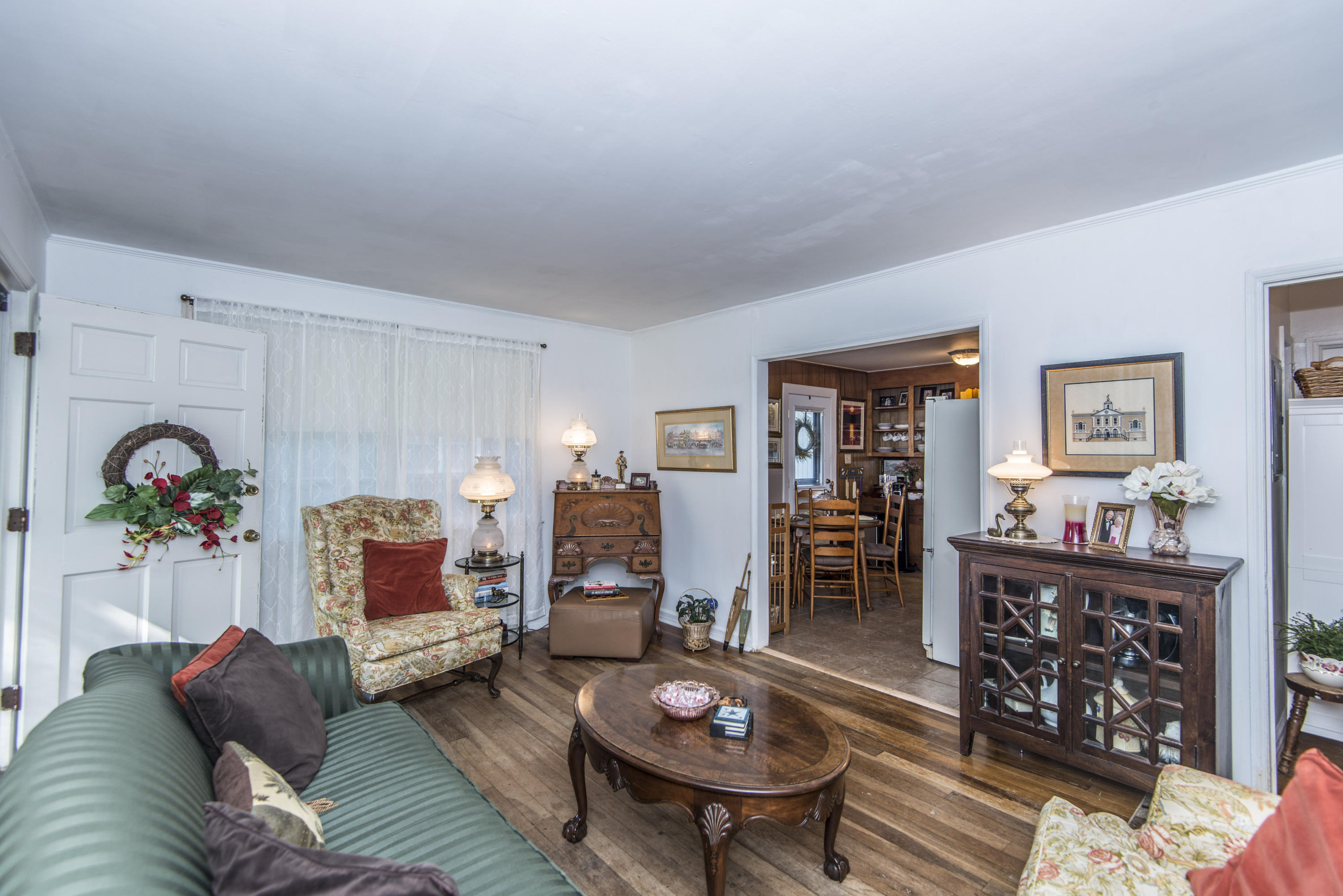 4837 Churchill Road North Charleston, SC 29405 - Photo 6 of 22 _DSC5047