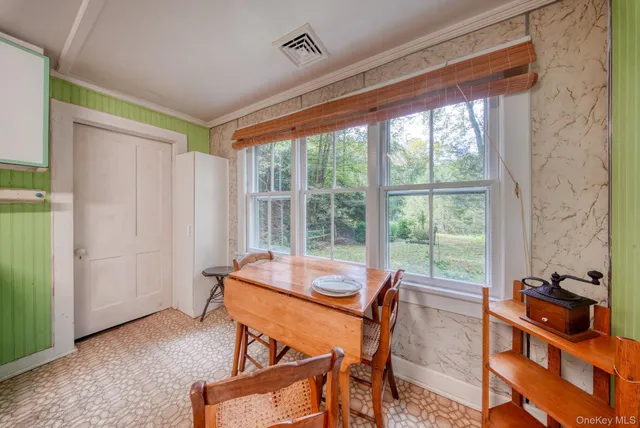 a view of a bench in a garden