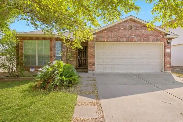 $1,875 | 203 Altamont Street, Hutto, TX 78634