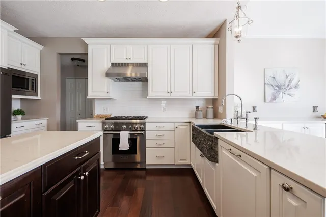 $469,900 | 1849 Saddle Horn Drive, Canandaigua Town, NY 14424