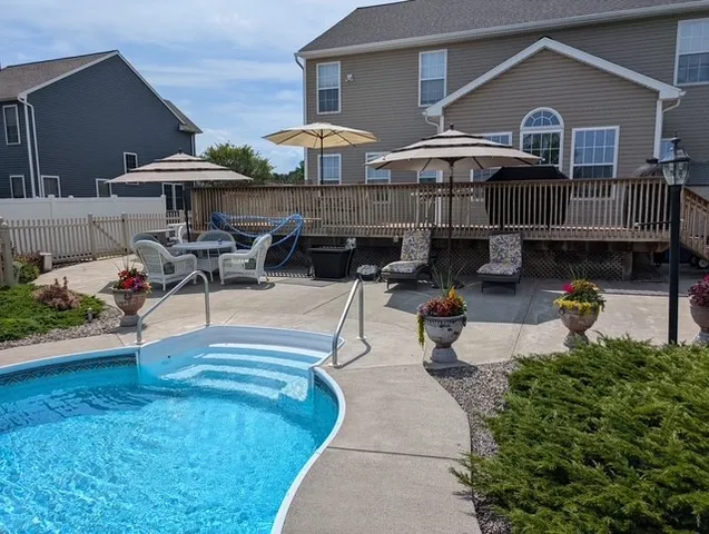 $469,900 | 1849 Saddle Horn Drive, Canandaigua Town, NY 14424