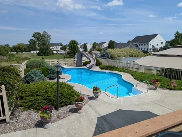 $469,900 | 1849 Saddle Horn Drive, Canandaigua Town, NY 14424