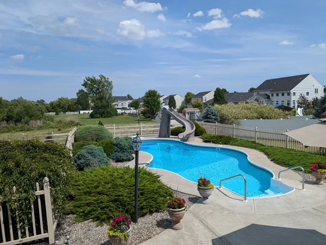 $469,900 | 1849 Saddle Horn Drive, Canandaigua Town, NY 14424