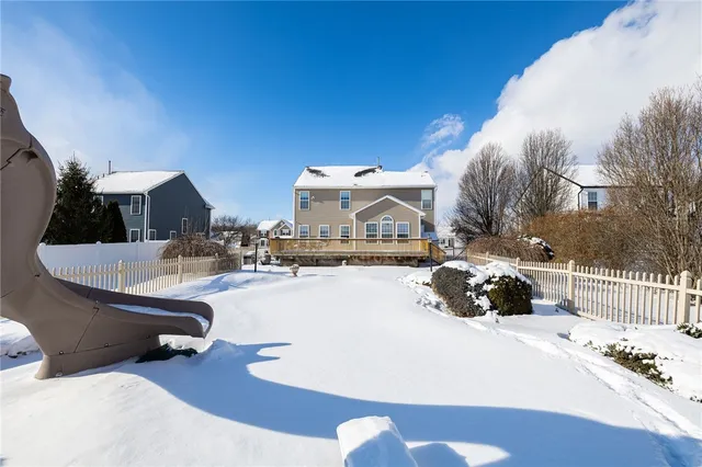 $469,900 | 1849 Saddle Horn Drive, Canandaigua Town, NY 14424