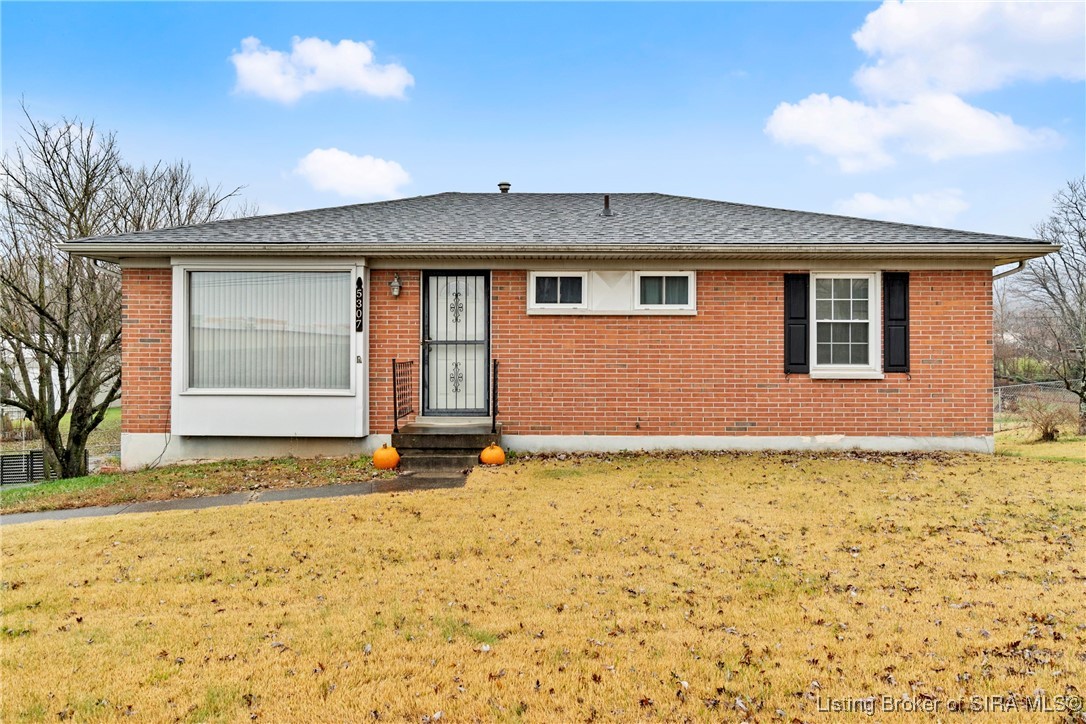 5307 Grant Line Road New Albany, IN 47150 - Photo 4 of 44 Gallery Image 4