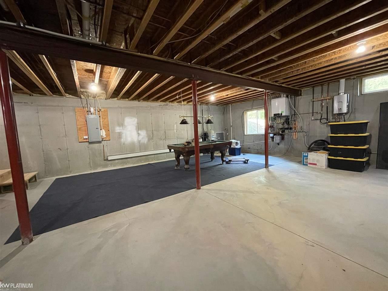 9738 Norman Road Avoca, MI 48006 - Photo 58 of 80 50053870-66.JPG