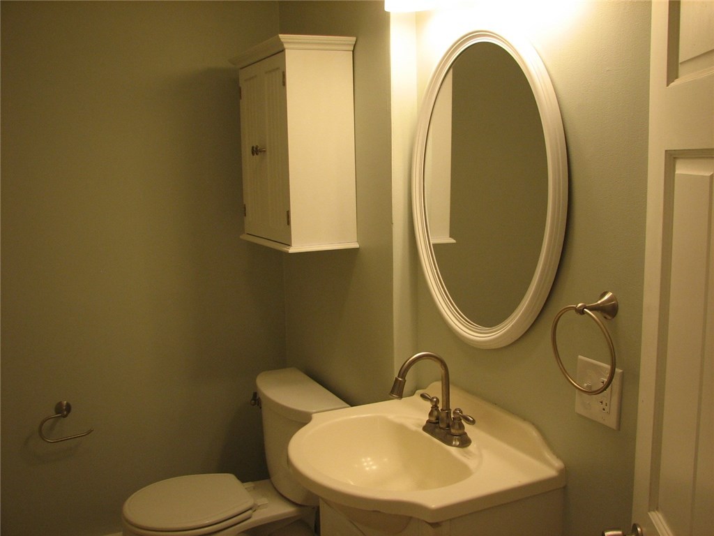 12 Lonesome Pine Road Cumberland, RI 02864 - Photo 18 of 34 Gallery Image 18