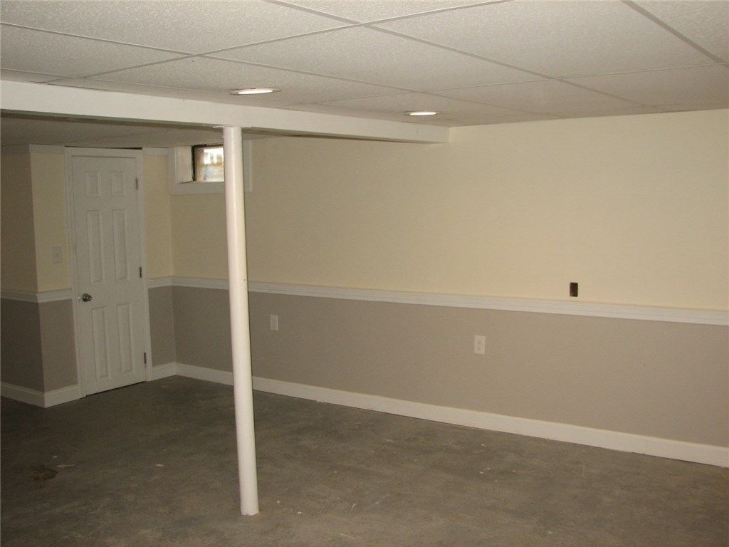 12 Lonesome Pine Road Cumberland, RI 02864 - Photo 31 of 34 Gallery Image 31