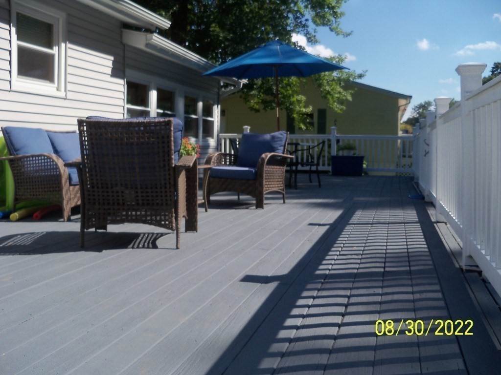 51 Crestwood Road Leicester, MA 01524 - Photo 6 of 31 Gallery Image 6