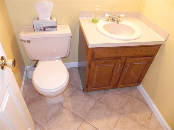 280 Apache Way, Unit 280 Tewksbury, MA 01876 - Photo 13 of 14