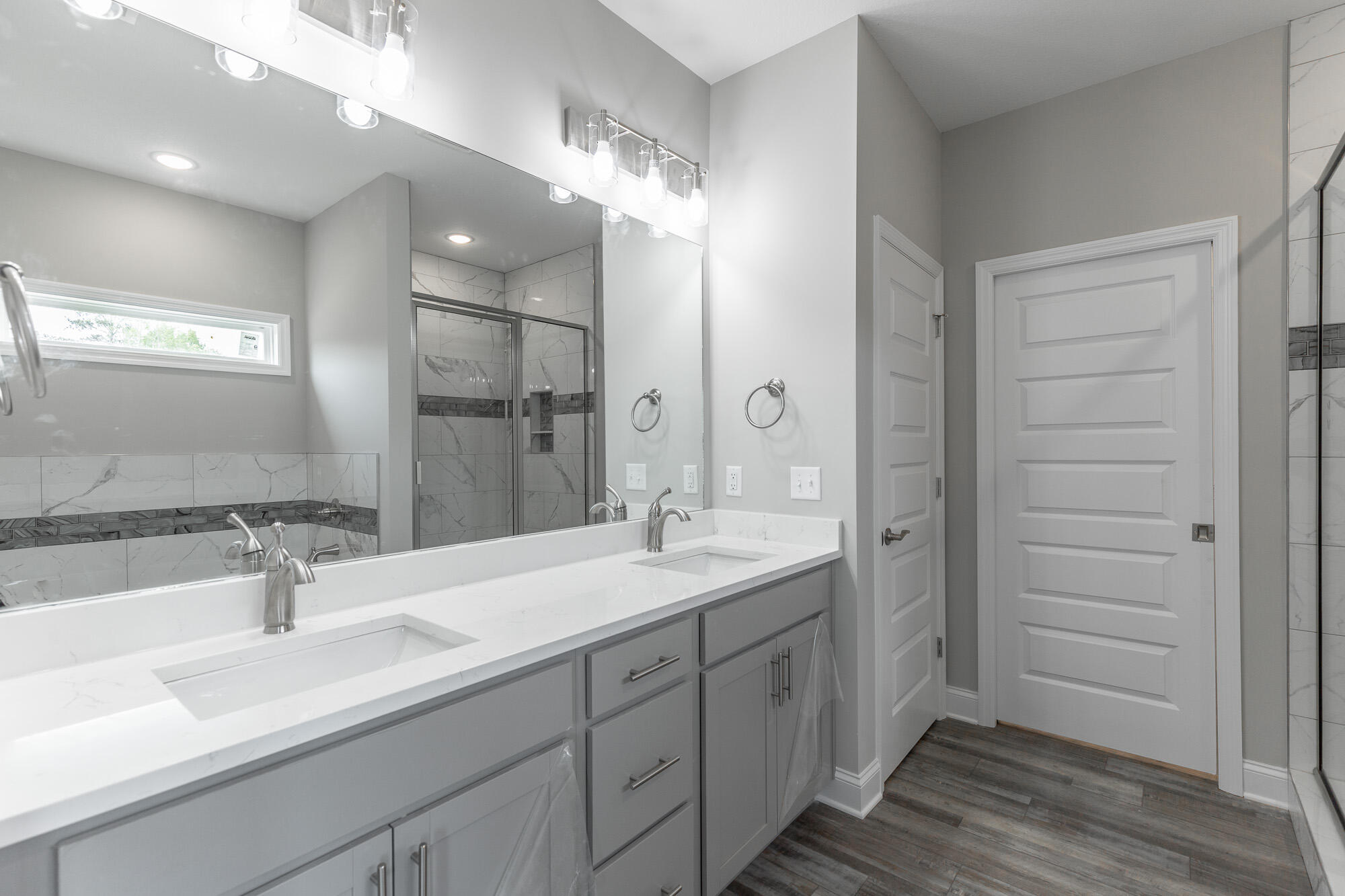 5059 Oop Road Chattanooga, TN 37416 - Photo 14 of 26 Master Bathroom