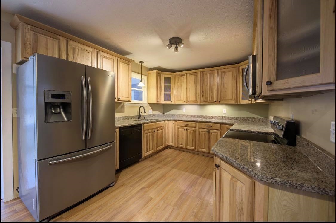 286 Mast Road Goffstown, NH 03045 - Photo 11 of 21