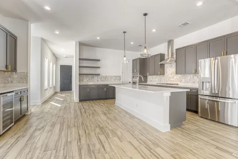 $6,390 | 9 Denbury Glen, San Antonio, TX 78257