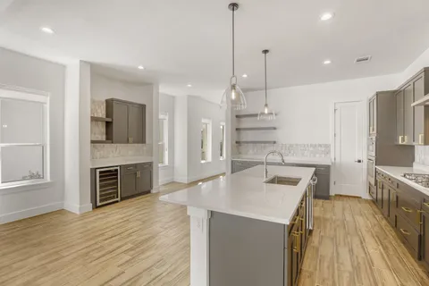 $6,390 | 9 Denbury Glen, San Antonio, TX 78257