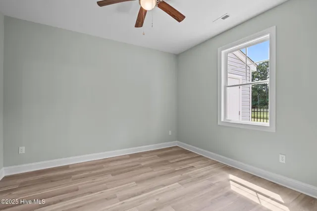 $326,900 | 229 Sandy Cv Lane, Sneads Ferry, NC 28460