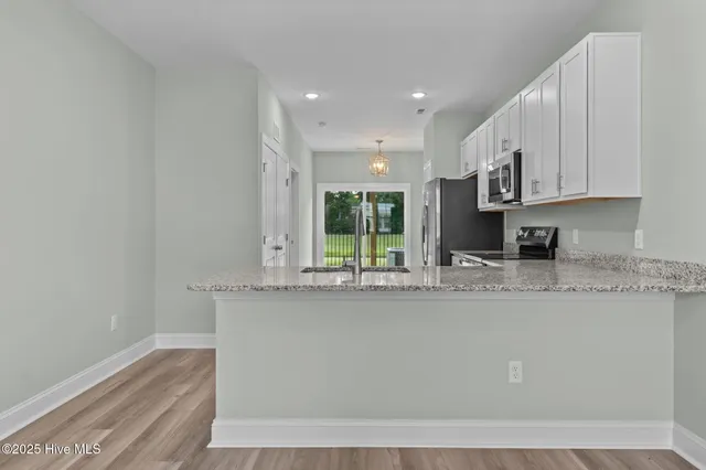 $326,900 | 229 Sandy Cv Lane, Sneads Ferry, NC 28460