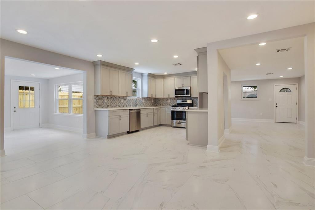 9265 2nd Street River Ridge, LA 70123 - Photo 6 of 15 Gallery Image 6