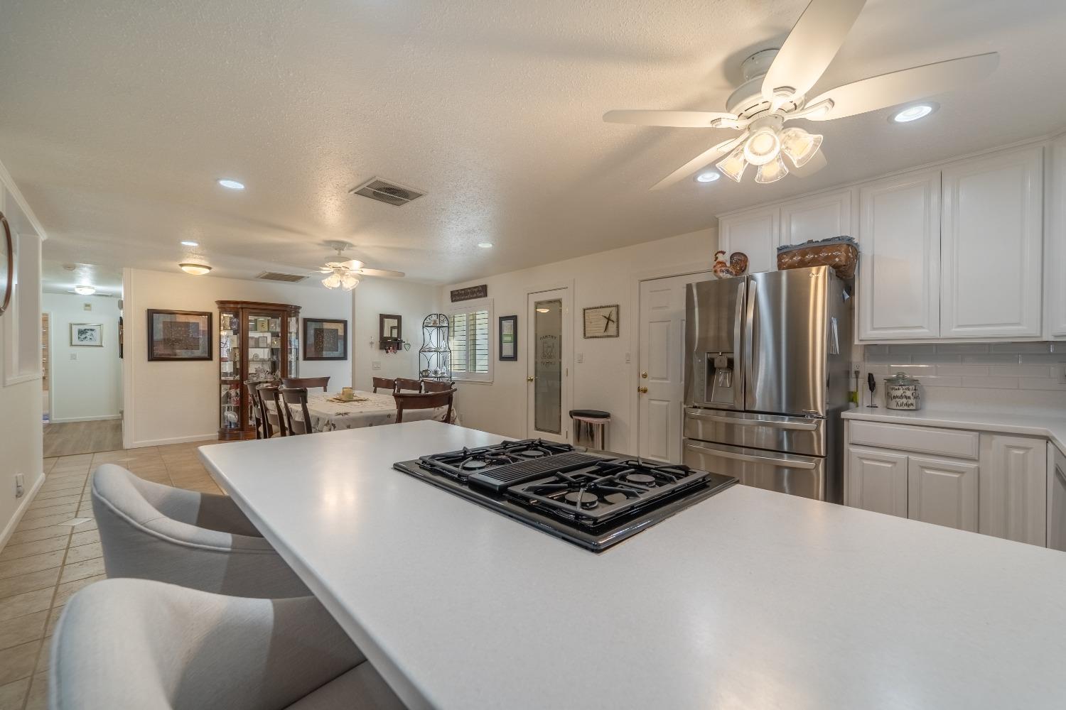 3405 Keller Street Modesto, CA 95355 - Photo 12 of 31