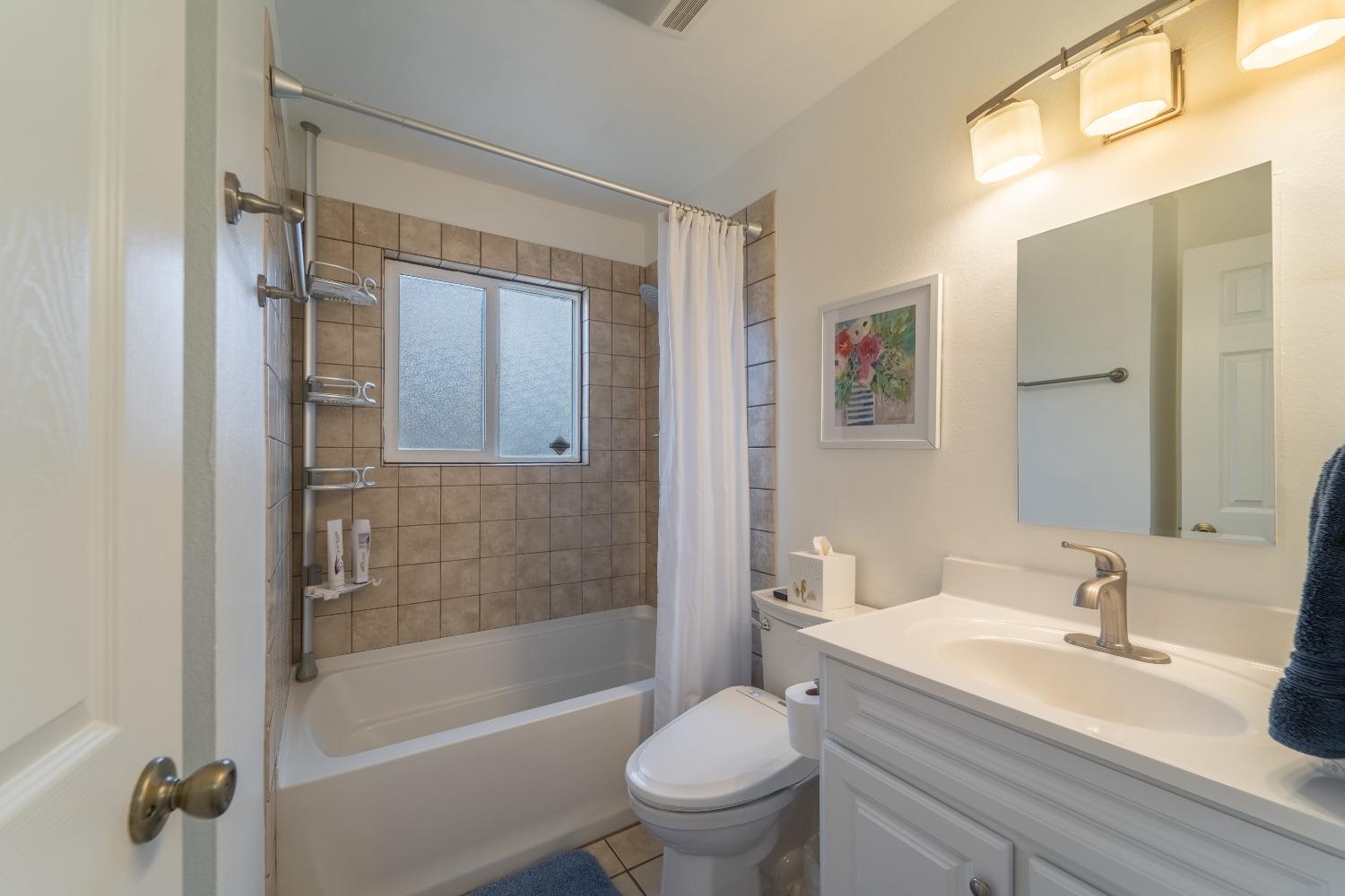 3405 Keller Street Modesto, CA 95355 - Photo 14 of 31