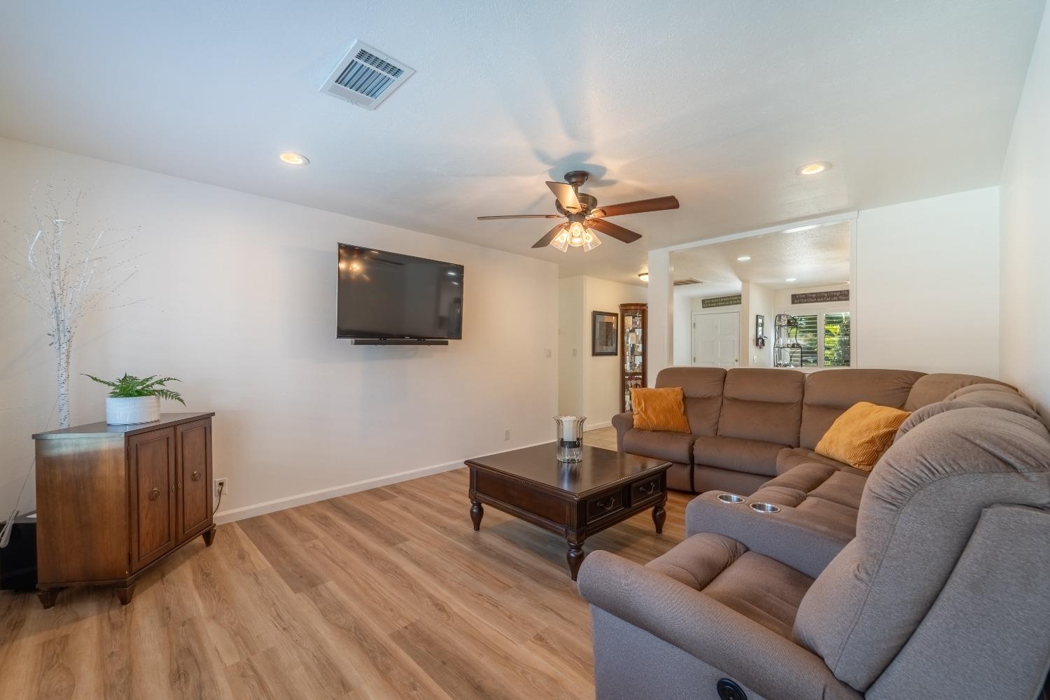 3405 Keller Street Modesto, CA 95355 - Photo 22 of 31