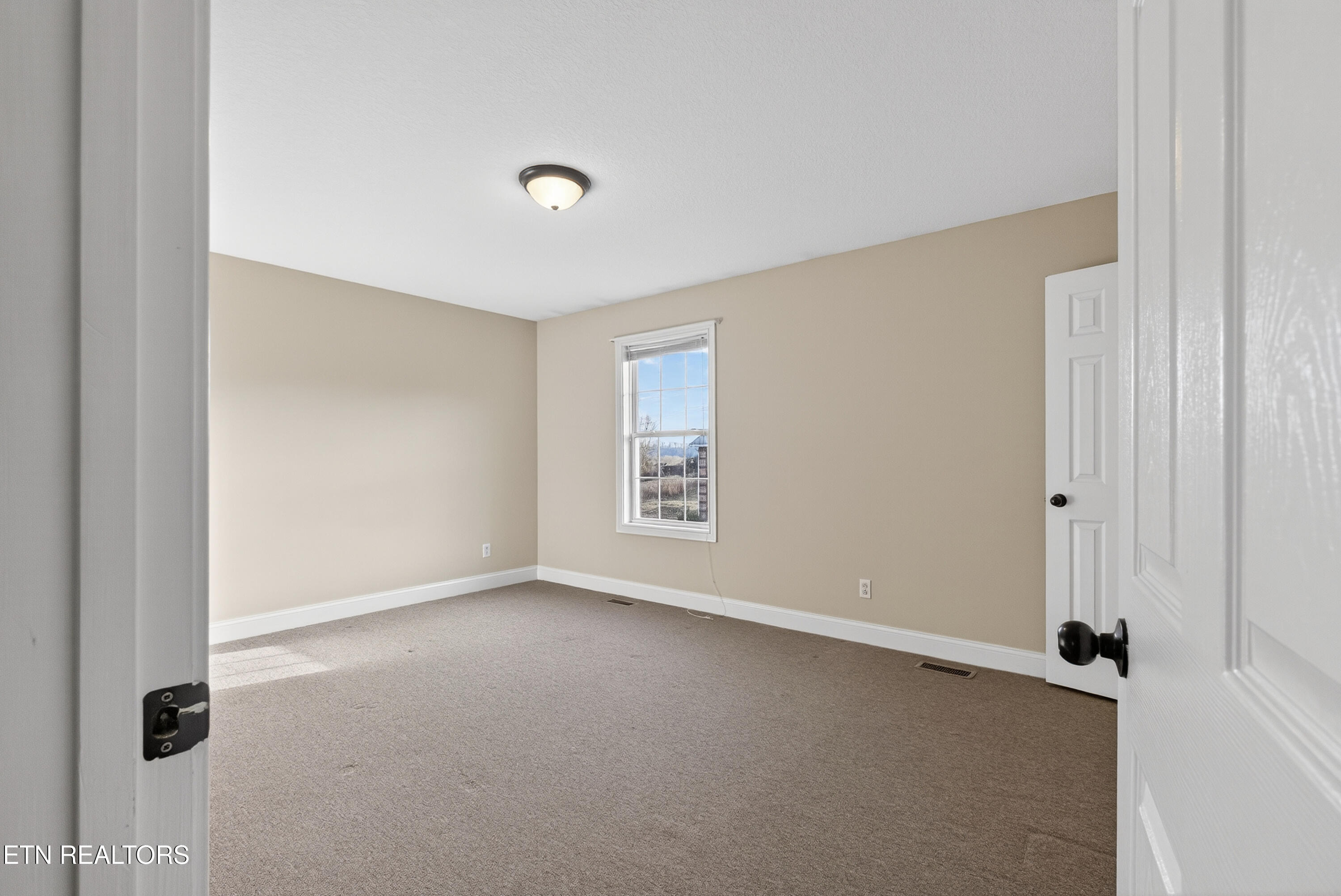 5208 Devonbrook Way Knoxville, TN 37918 - Photo 12 of 15 Bedroom 2