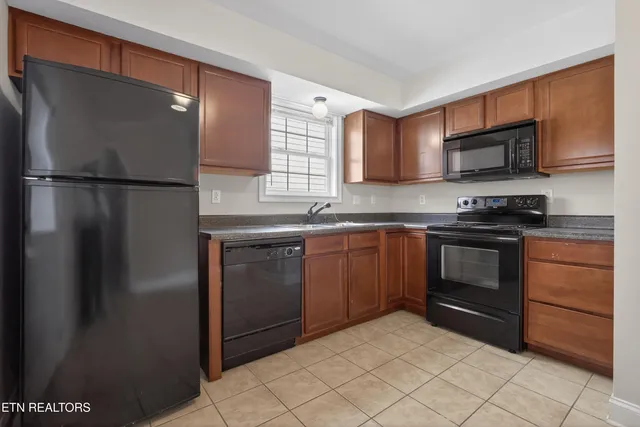 $1,500 | 5208 Devonbrook Way, Knoxville, TN 37918