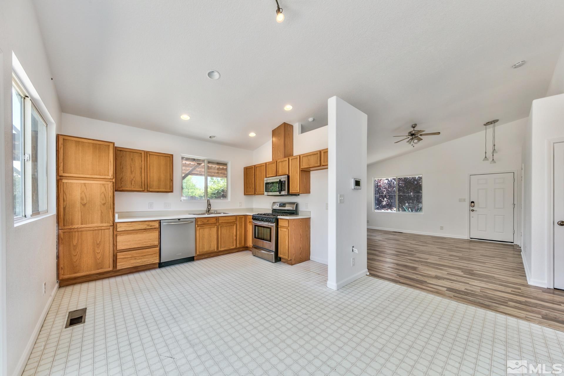 1550 Springfield Reno, NV 89523 - Photo 10 of 21 Photo 10