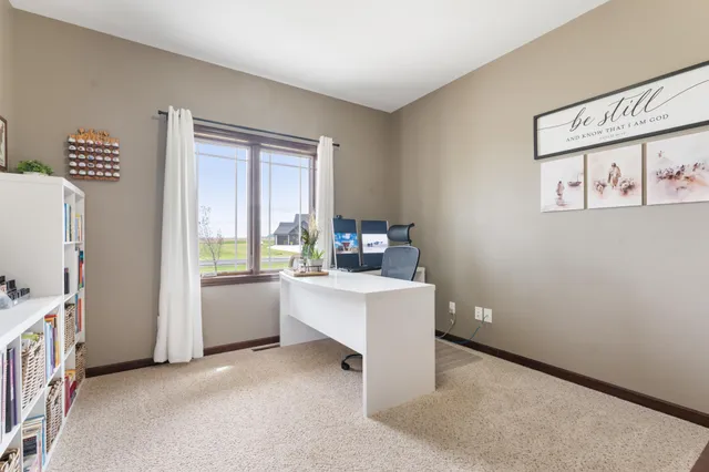 $599,900 | 25635 739th Avenue, Grand Meadow, MN 55936