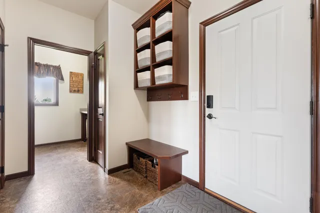 $599,900 | 25635 739th Avenue, Grand Meadow, MN 55936