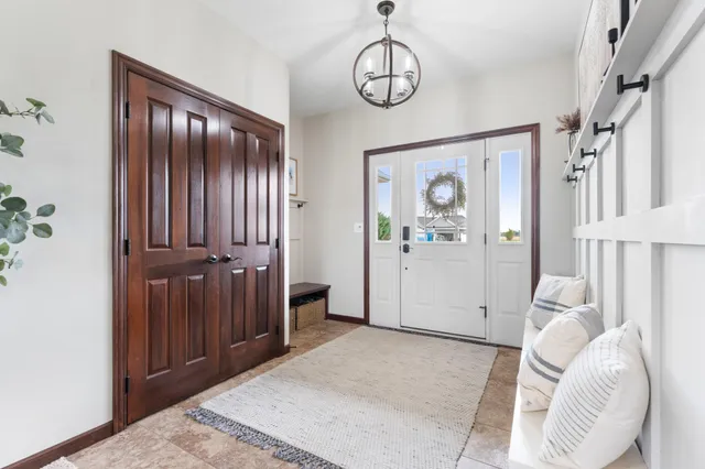 $599,900 | 25635 739th Avenue, Grand Meadow, MN 55936