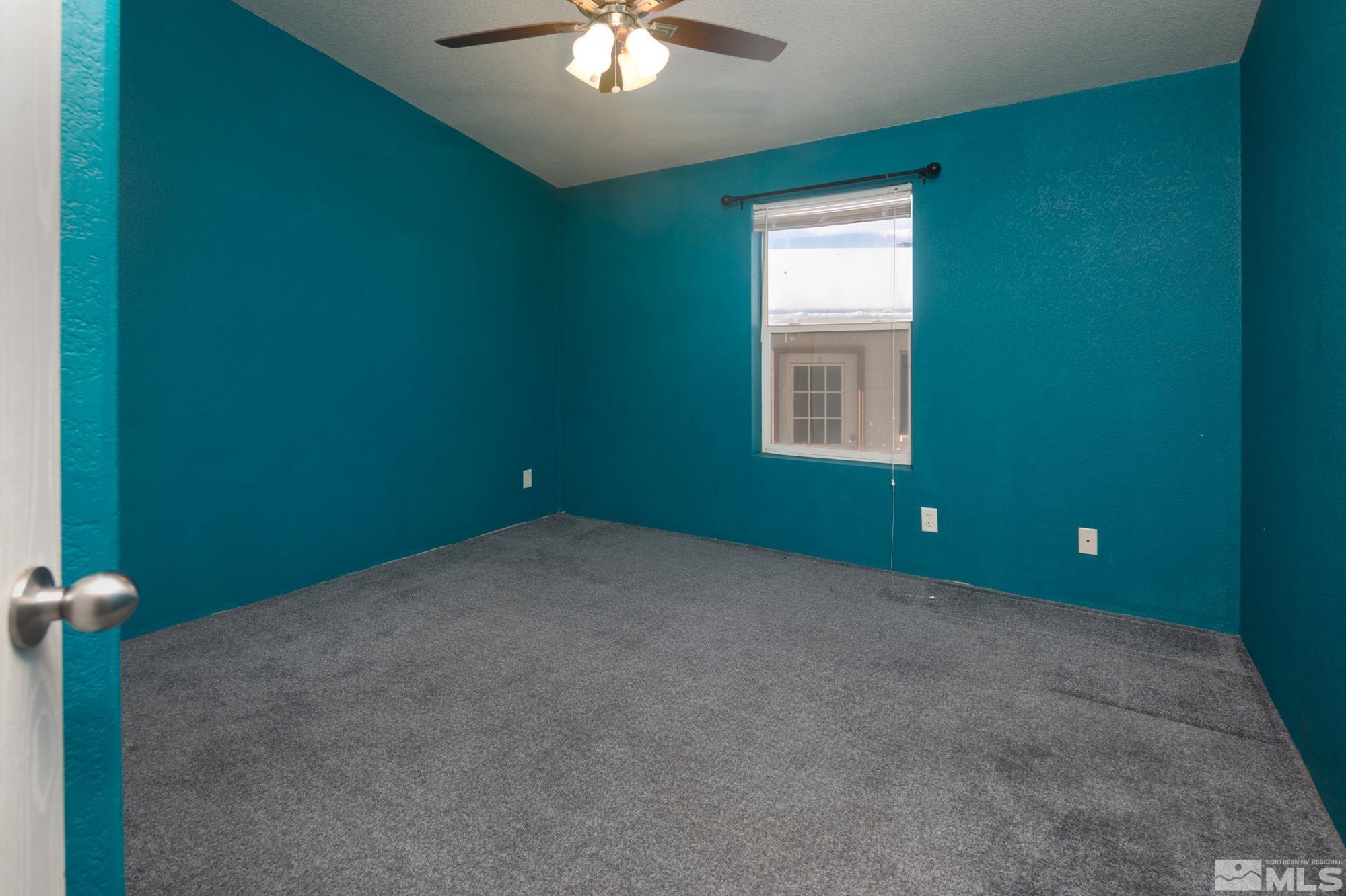 400 Paramount Court Reno, NV 89506 - Photo 21 of 32 Photo 21