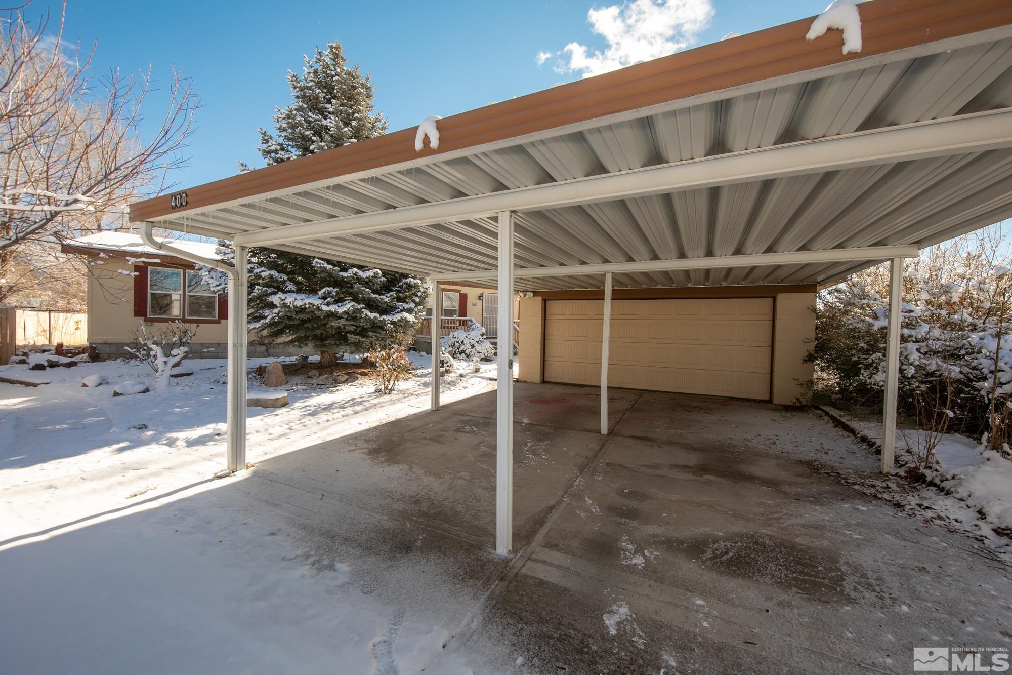 400 Paramount Court Reno, NV 89506 - Photo 3 of 32 Photo 3